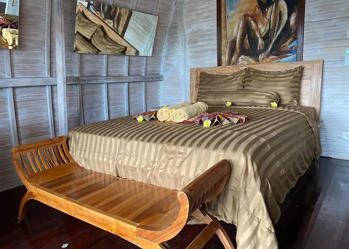 ホリデーパーク Wooden House And